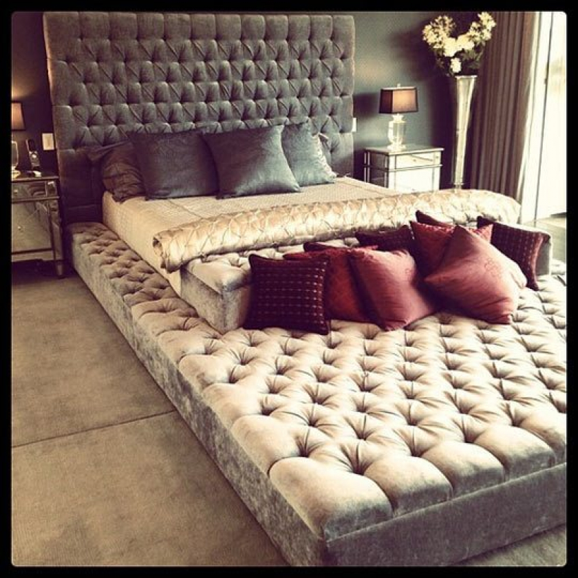 Awesome ‘Eternity Bed’ For All The Pets And Family