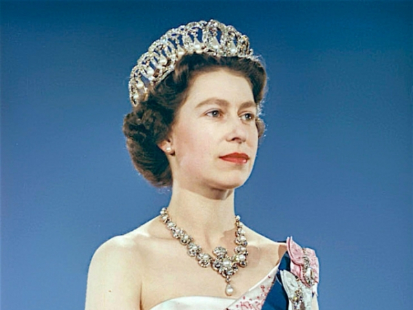 How would you address the queen?