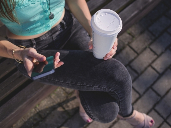 When you go out for coffee, do you have the barista fill a reusable mug?