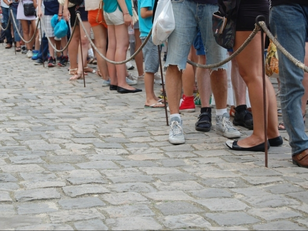 You just walked into the big crowded room of a convention. What's your posture like?