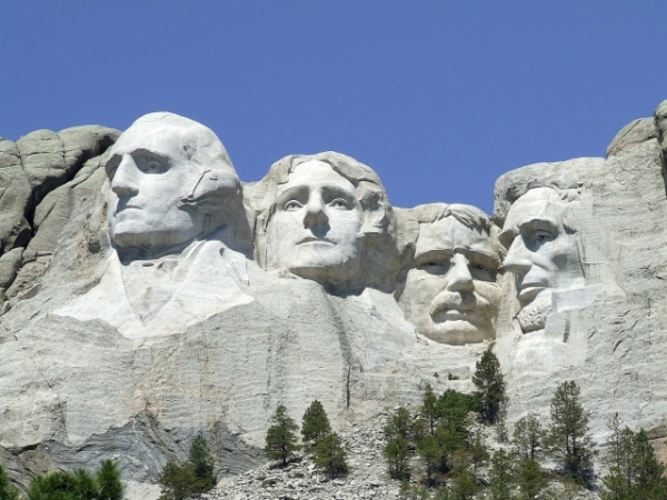 How many presidents are carved into Mount Rushmore?