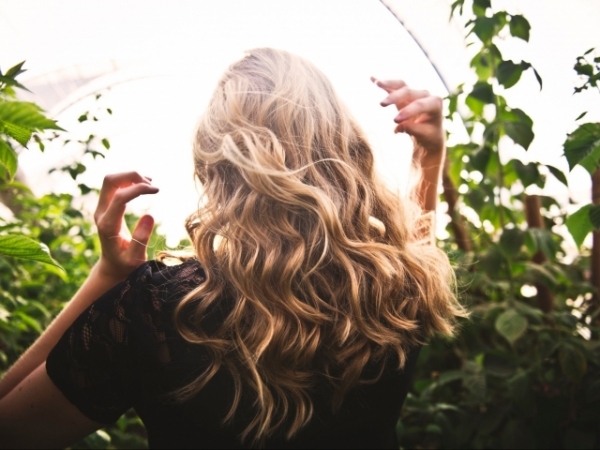 You're headed to a big event to celebrate. How long does it take to do your hair?