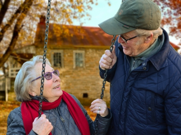 You've just met your boyfriend's parents and now you're alone with them for the first time. What do you do?