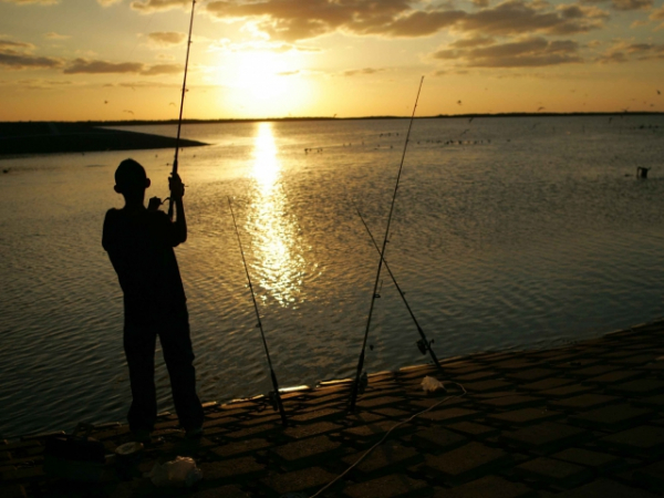 How would you rate your fishing skills on a scale of 1-10?