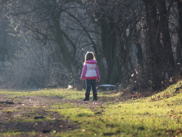 On average, how many hours did you spend playing outside per day in the summer?