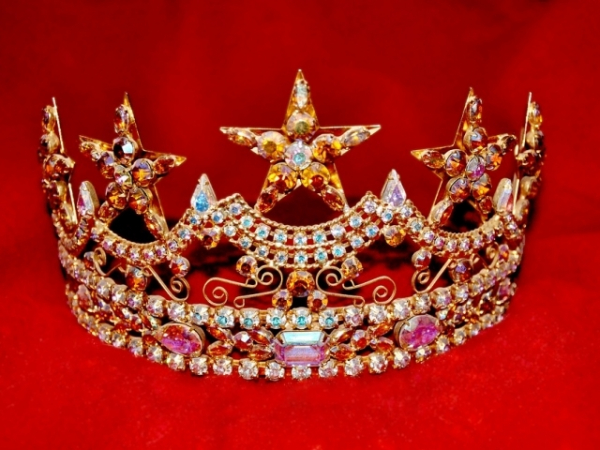 What kind of jewels would your tiara be made from?